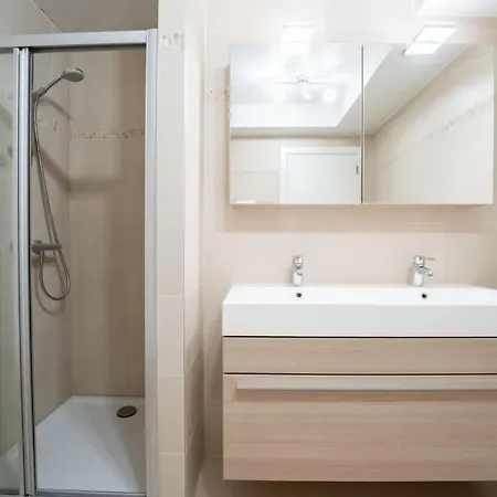 Parklane With Parking By Interhome *